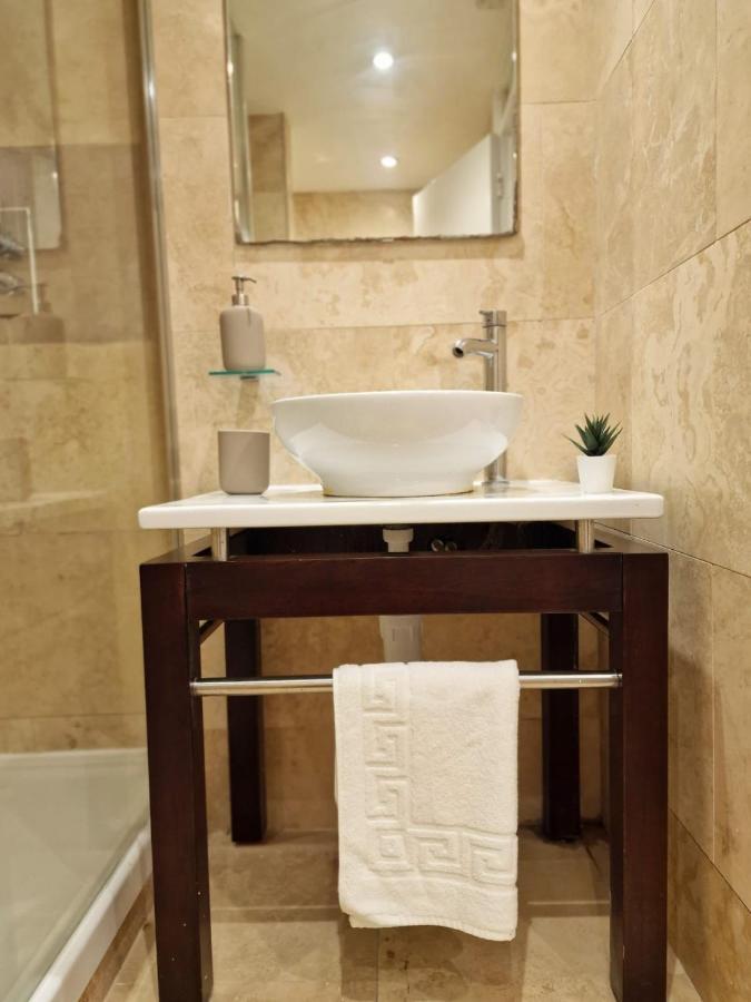 3 Bedrooms Flat Near Russell Square Londres Exterior foto
